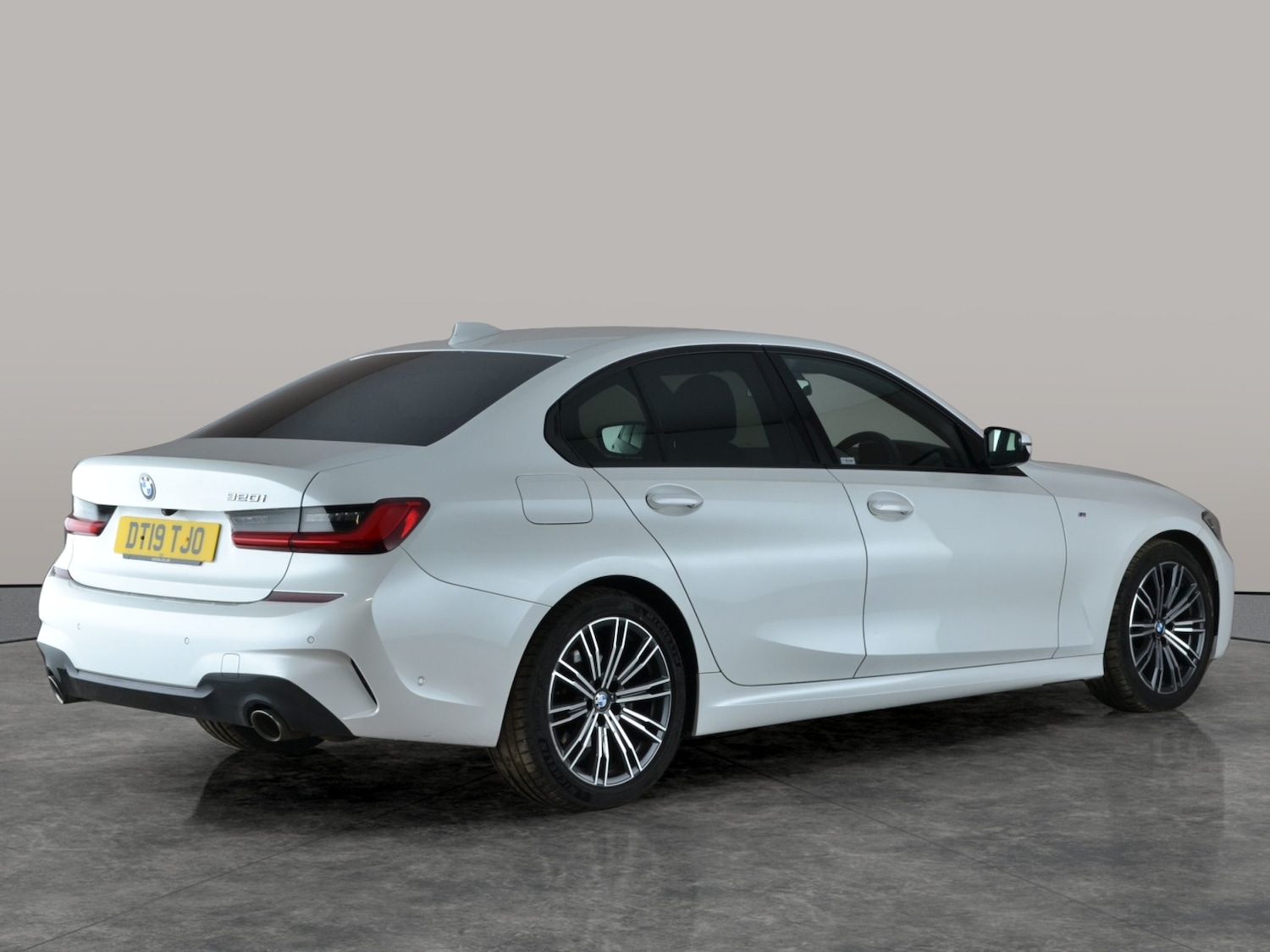 Used BMW 3 Series 2019 for sale - 77255944: Photo 10