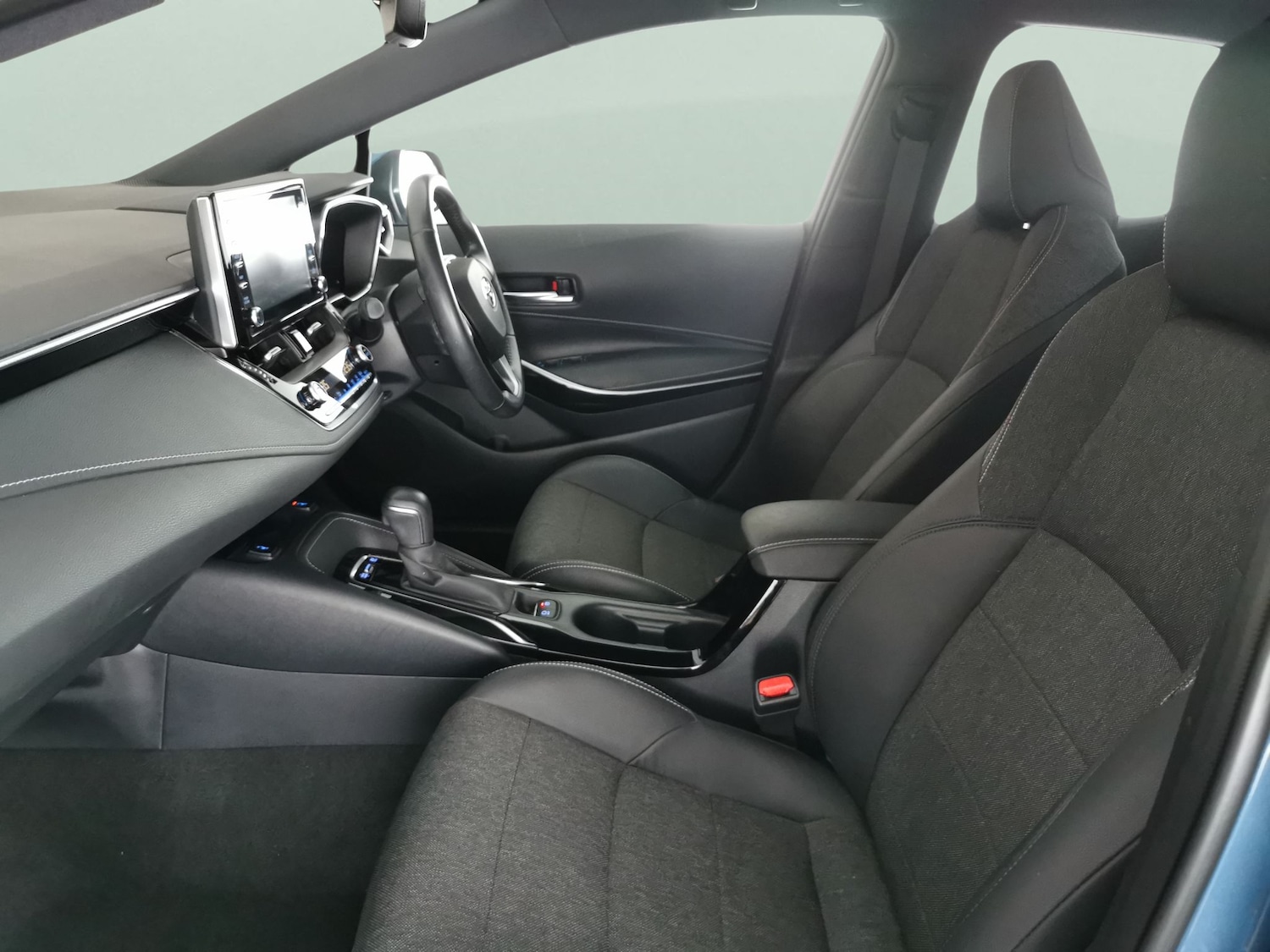 Used Toyota Corolla 2021 for sale - 76568307: Photo 4