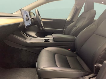 Used Tesla Model Y 2022 for sale - 77543035: Photo