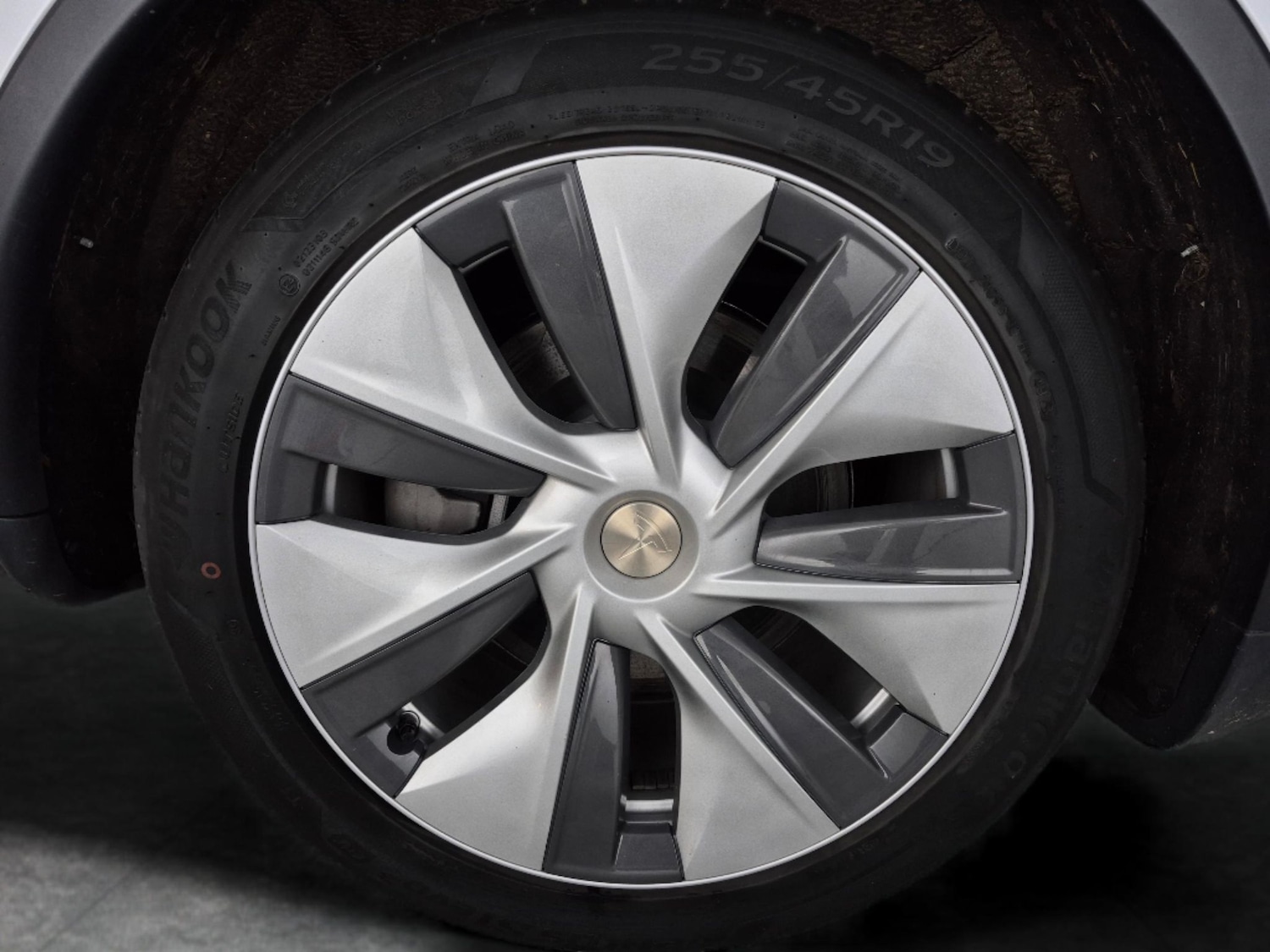 Used Tesla Model Y 2024 for sale - 77988737: Photo 33