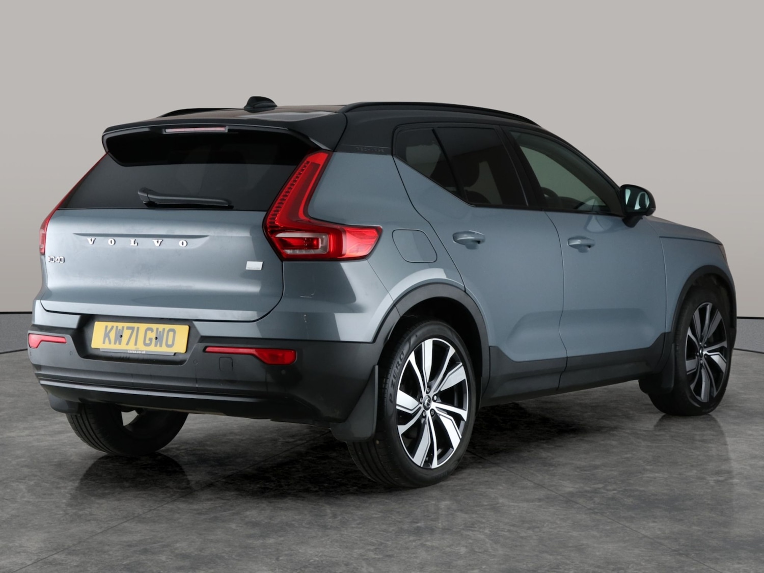 Used Volvo XC40 2021 for sale - 76788693: Photo 11