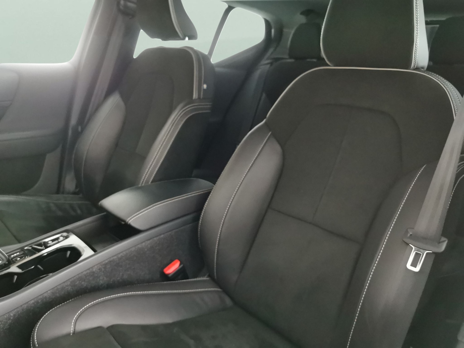 Used Volvo XC40 2021 for sale - 76788693: Photo 15