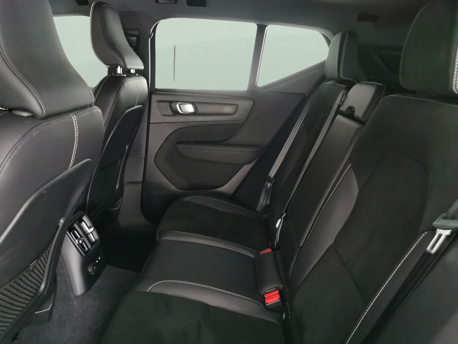 Used Volvo XC40 2021 for sale - 76788693: Photo 25