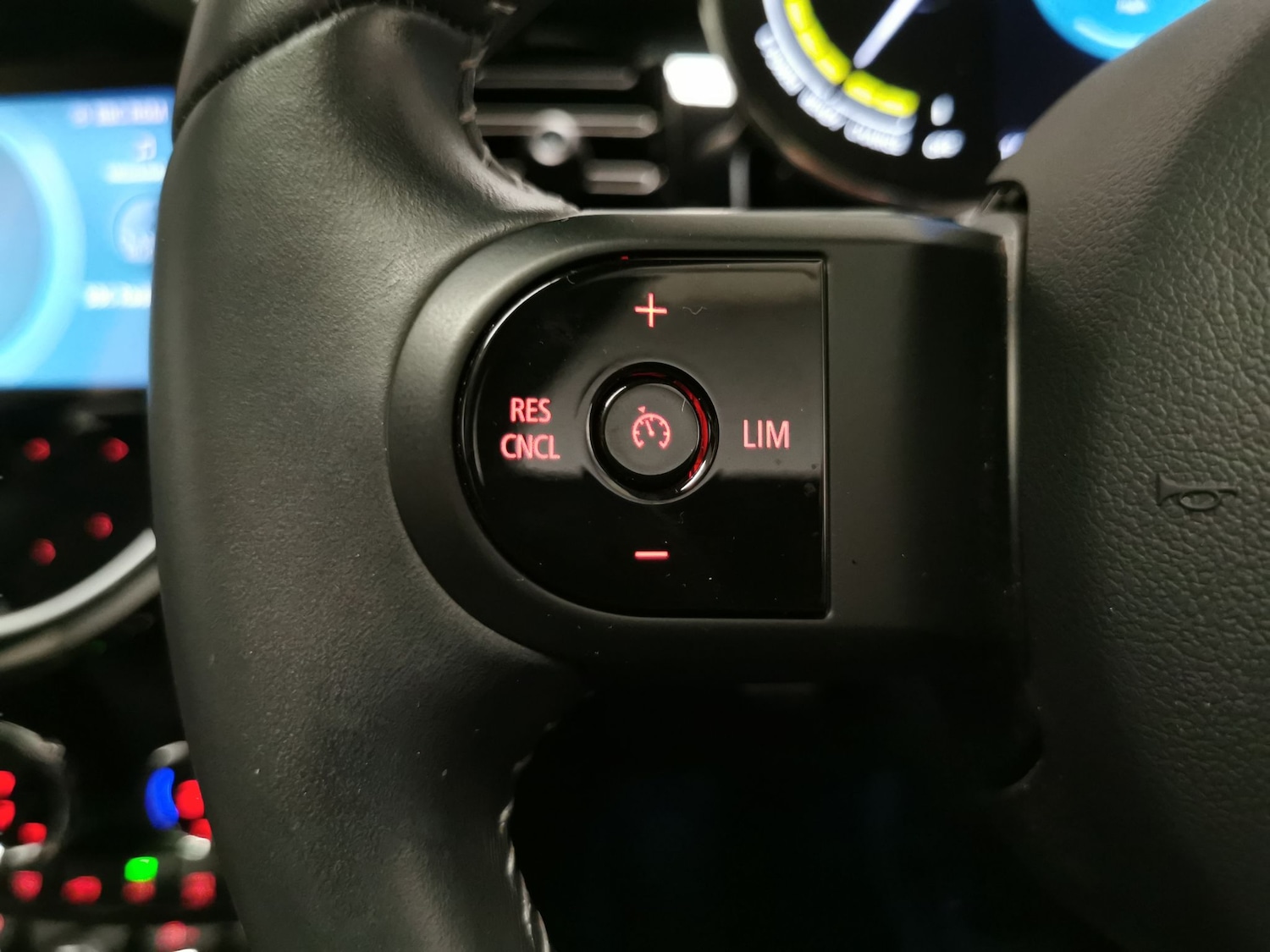 Used MINI Hatch 2023 for sale - 77702946: Photo 21