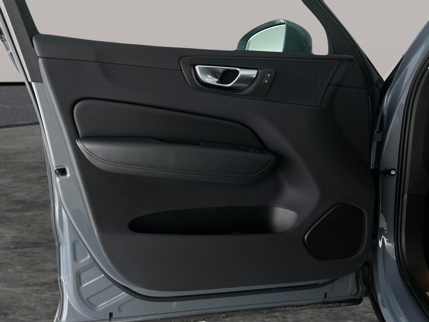 Used Volvo XC60 2022 for sale - 78001057: Photo 36