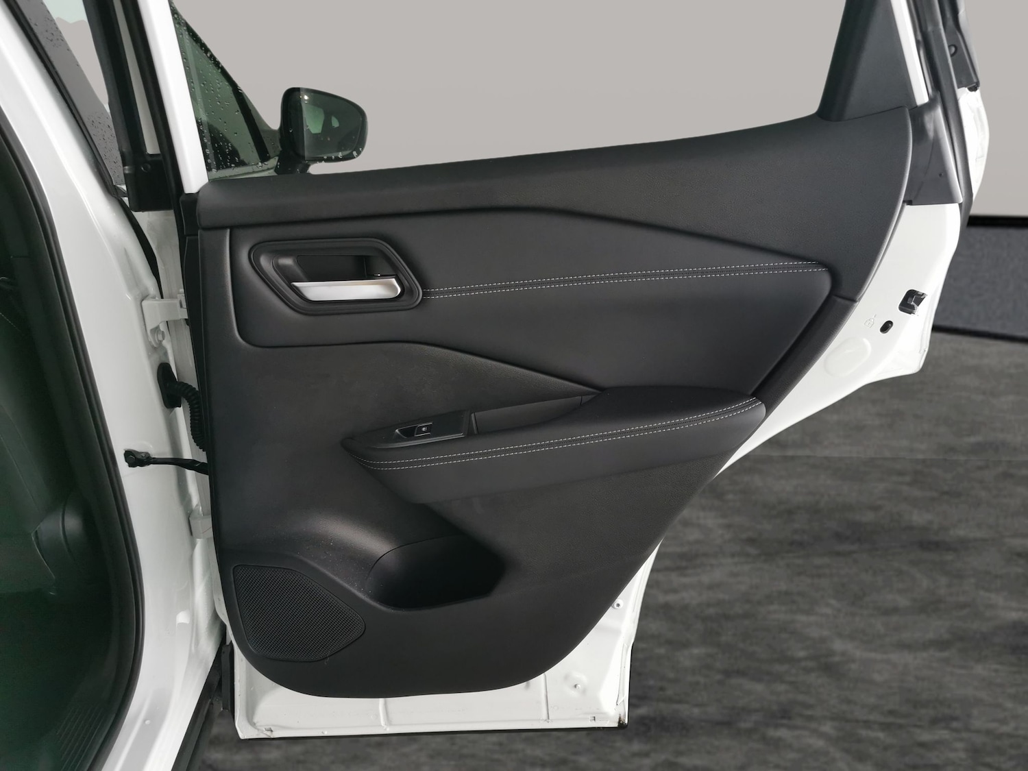 Used Nissan Qashqai 2024 for sale - 76999663: Photo 34