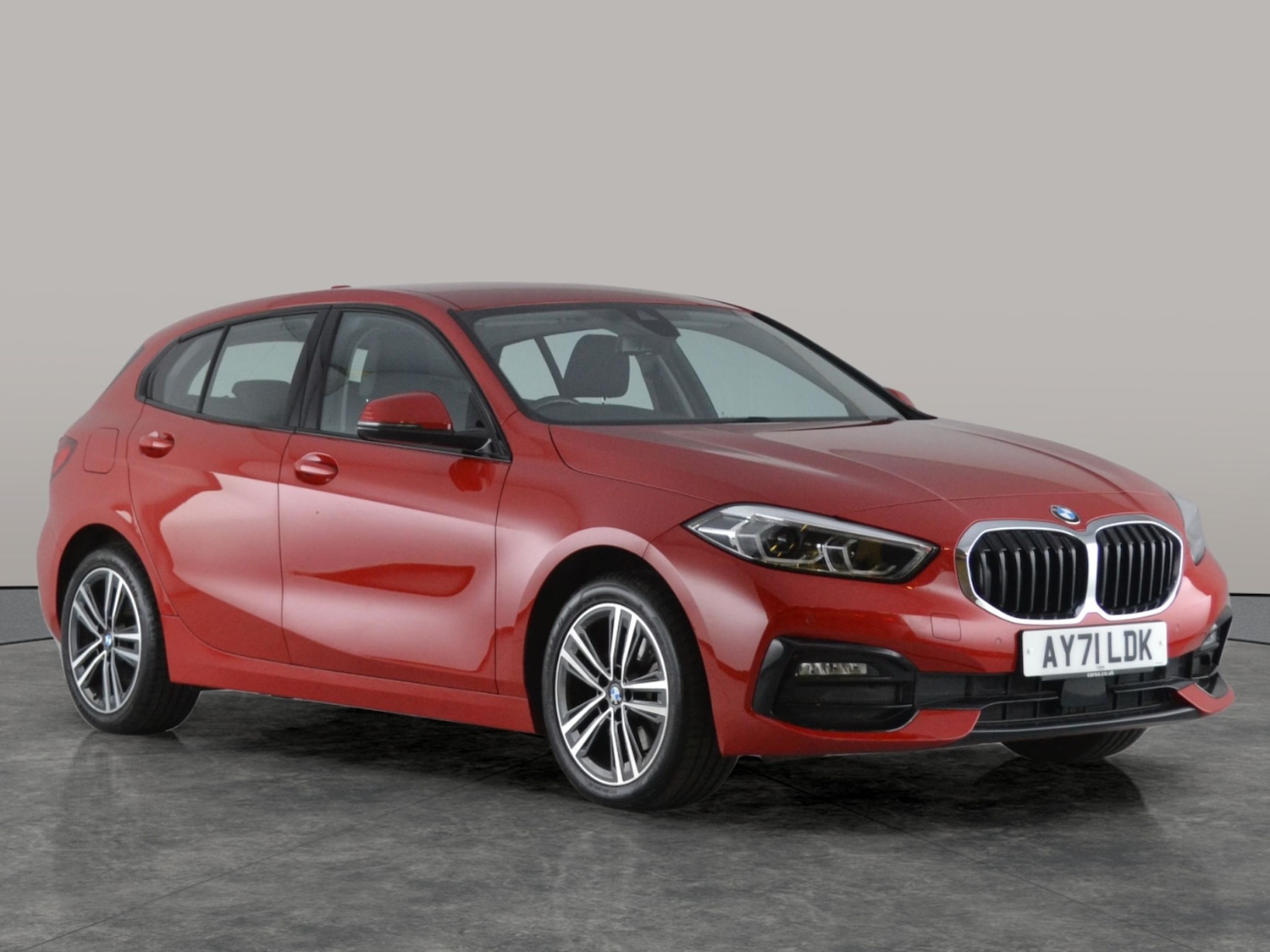 Used BMW 1 Series 2021 for sale - 77046100: Photo 10
