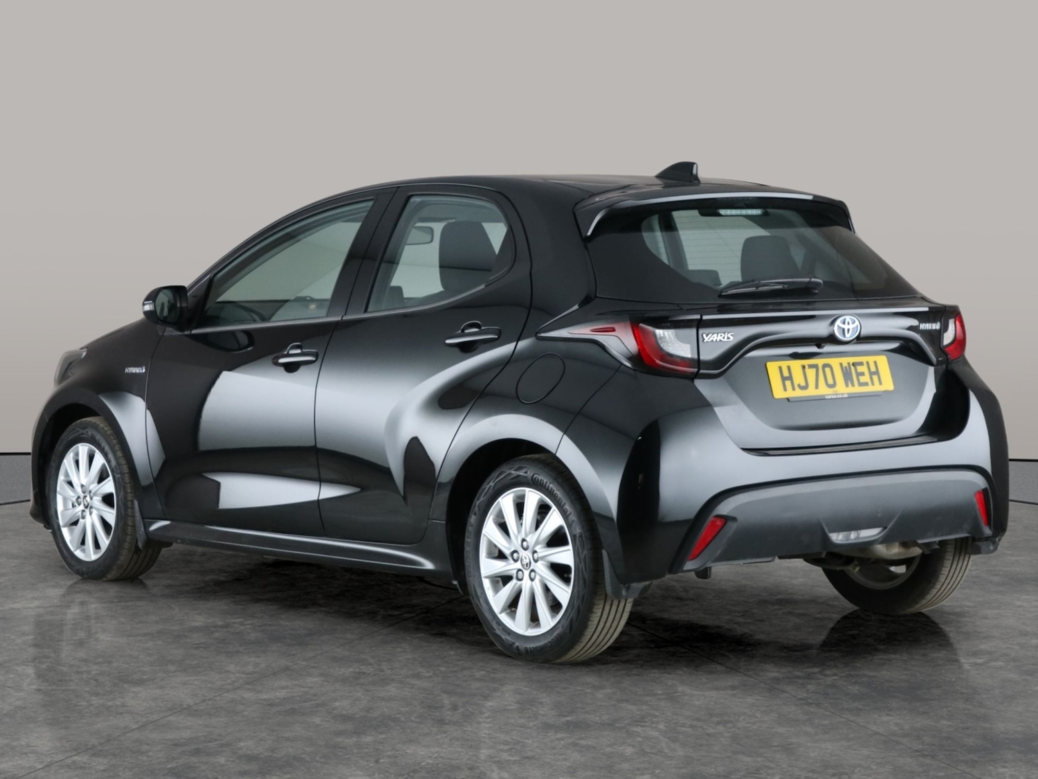 Used Toyota Yaris 2020 for sale - 76758149: Photo 12