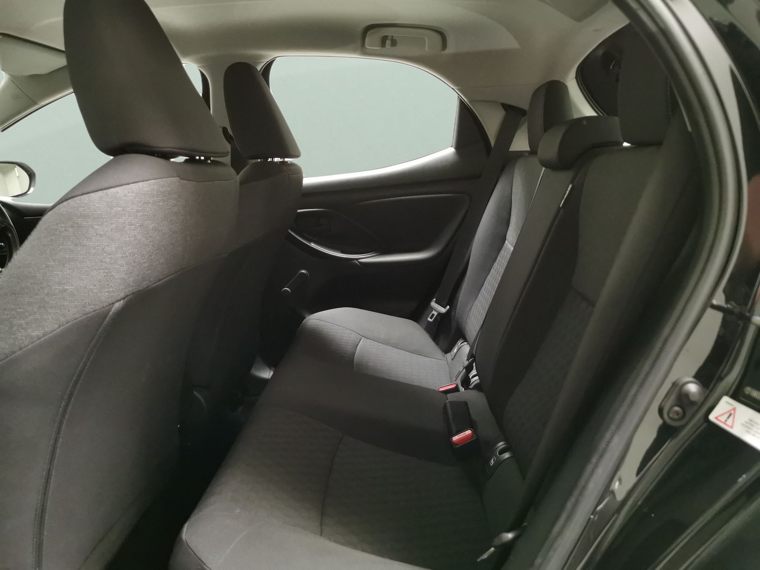 Used Toyota Yaris 2020 for sale - 76758149: Photo 22