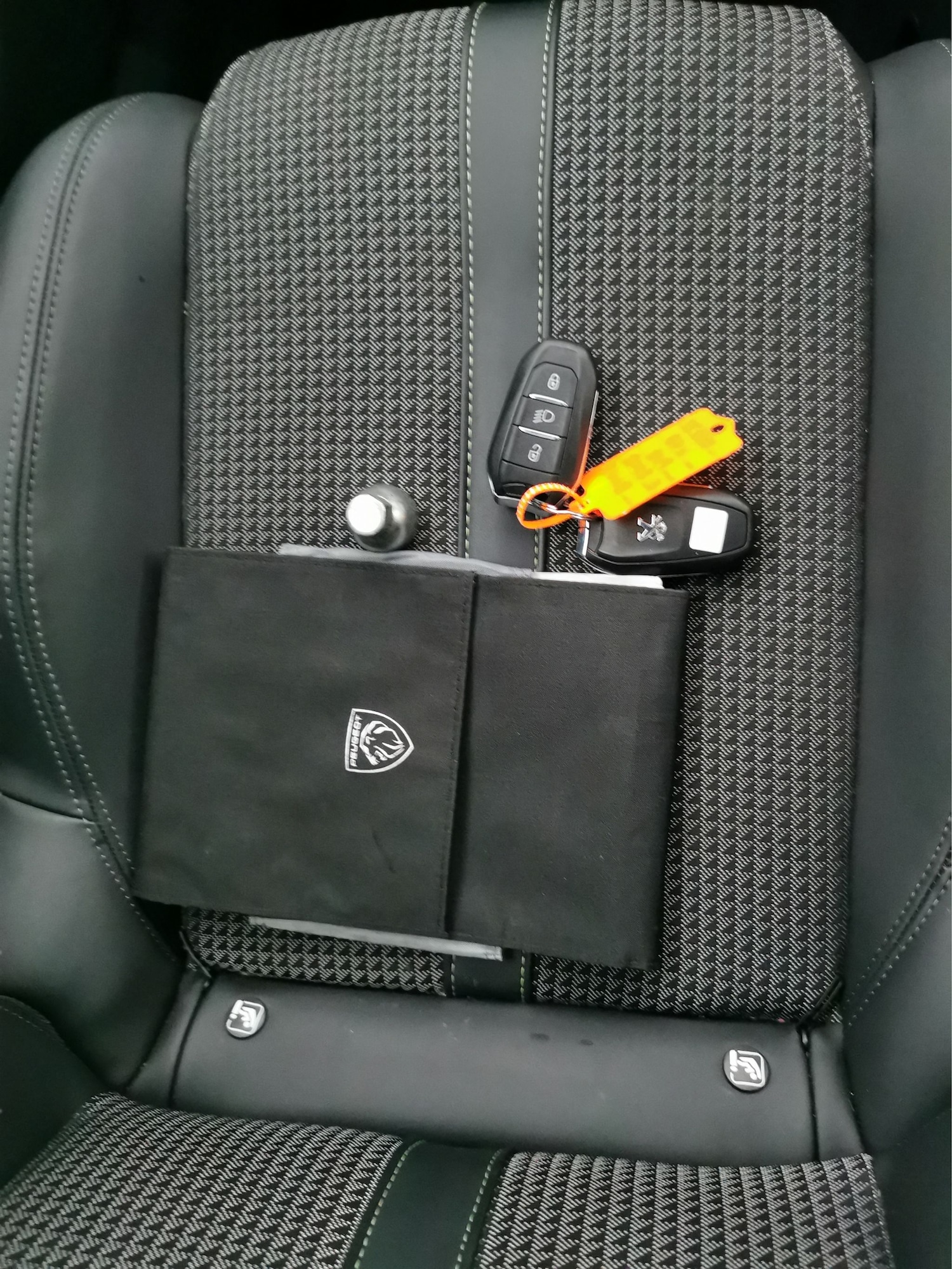 Used Peugeot 2008 2022 for sale - 77569925: Photo 32