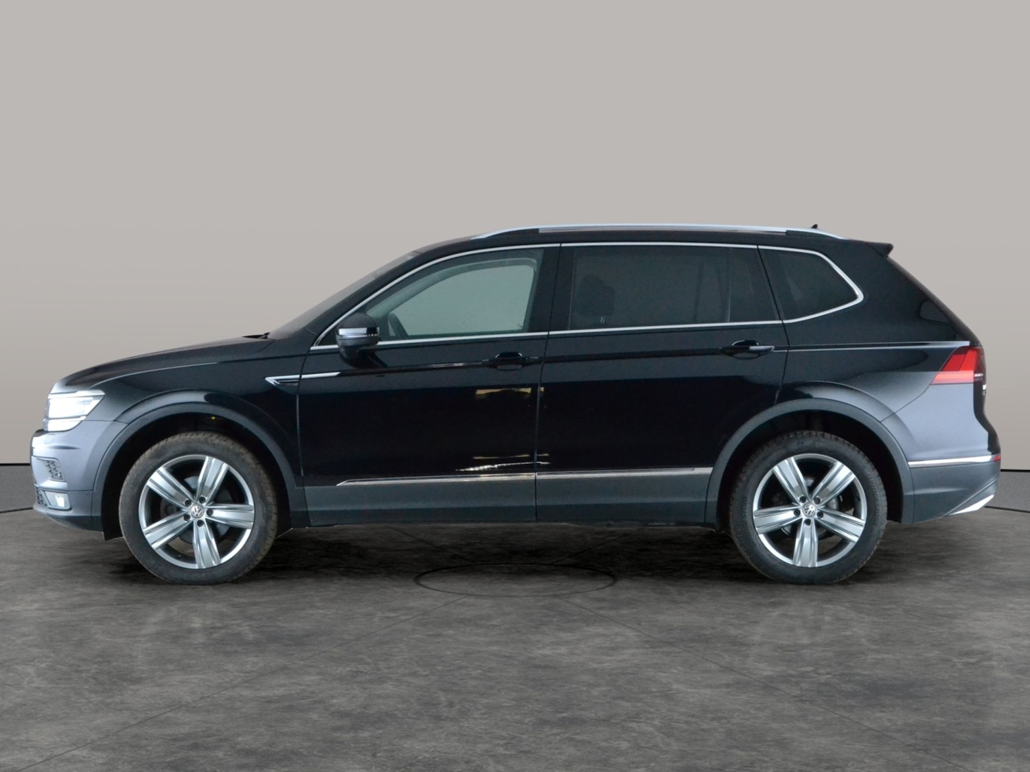 Used Volkswagen Tiguan Allspace 2021 for sale - 77797916: Photo 13