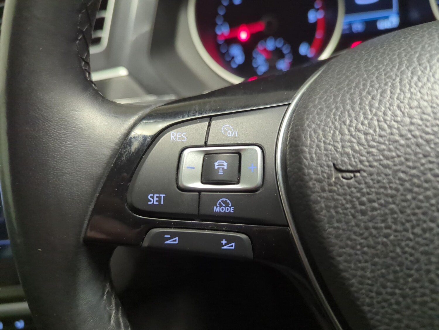 Used Volkswagen Tiguan 2018 for sale - 78199664: Photo 17