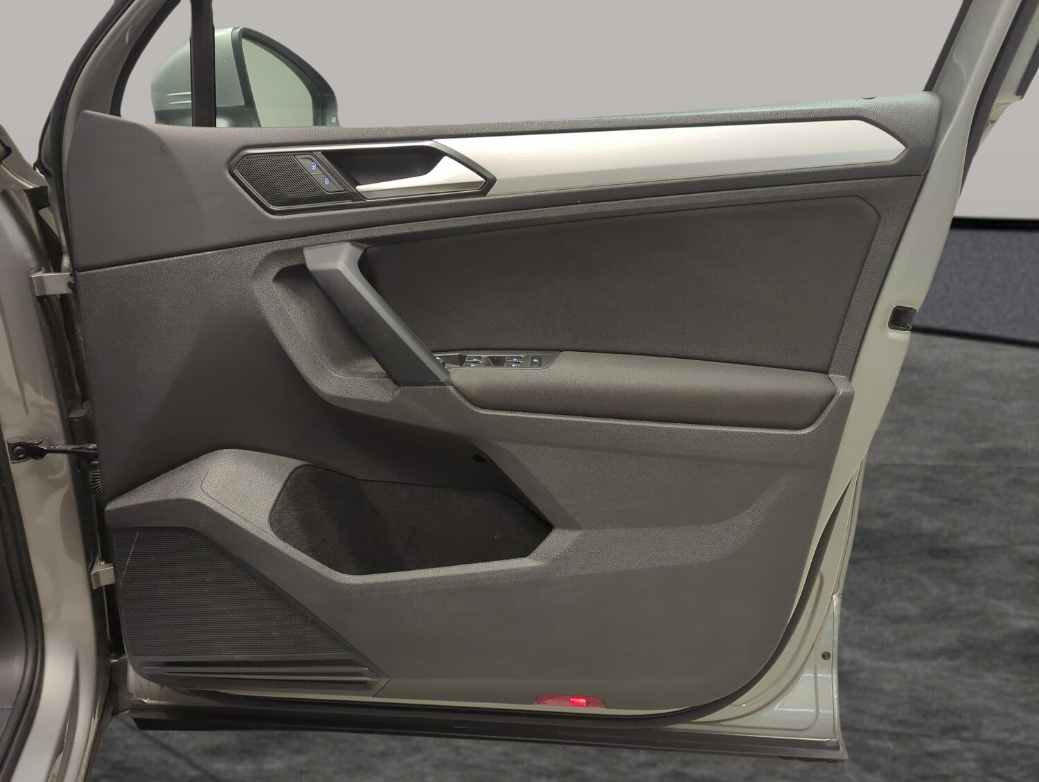 Used Volkswagen Tiguan 2018 for sale - 78199664: Photo 26