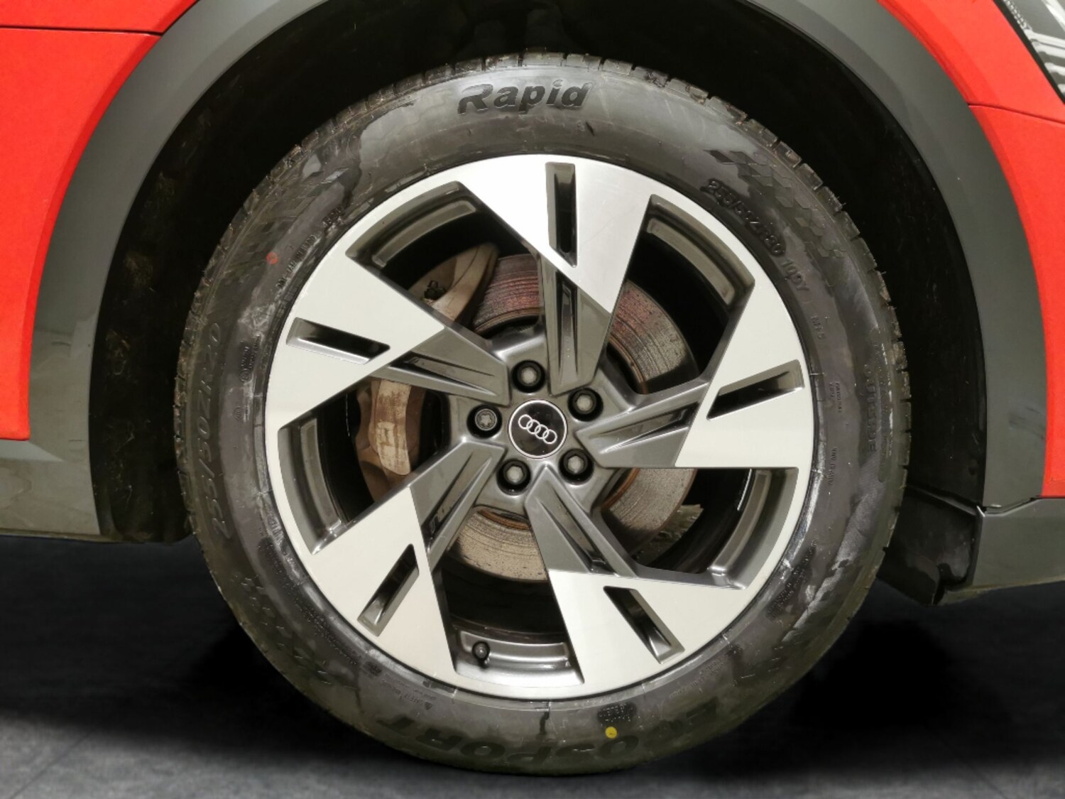 Used Audi e-tron 2021 for sale - 78000898: Photo 26