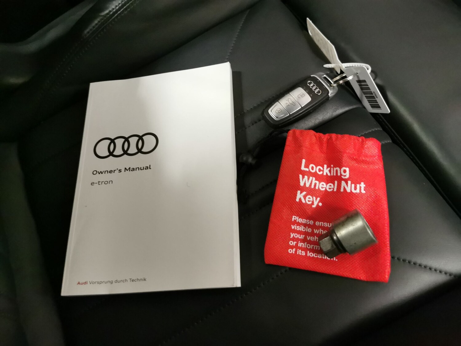 Used Audi e-tron 2021 for sale - 78000898: Photo 34