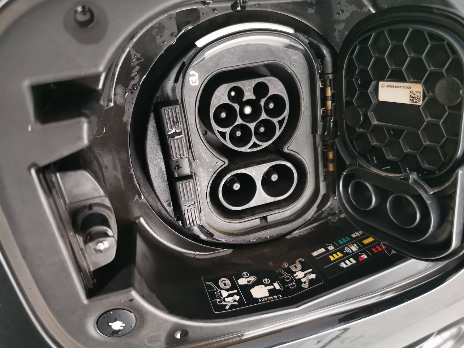 Used Mercedes-Benz EQC 2023 for sale - 77873053: Photo 33