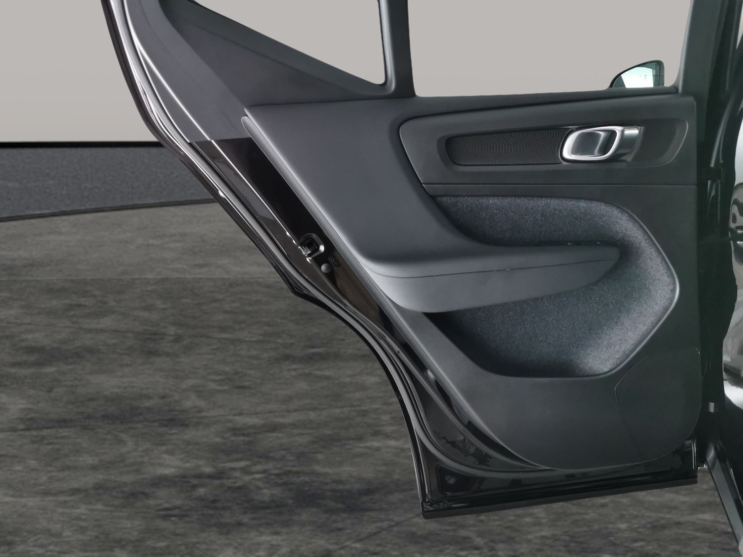 Used Volvo XC40 2022 for sale - 77063714: Photo 28