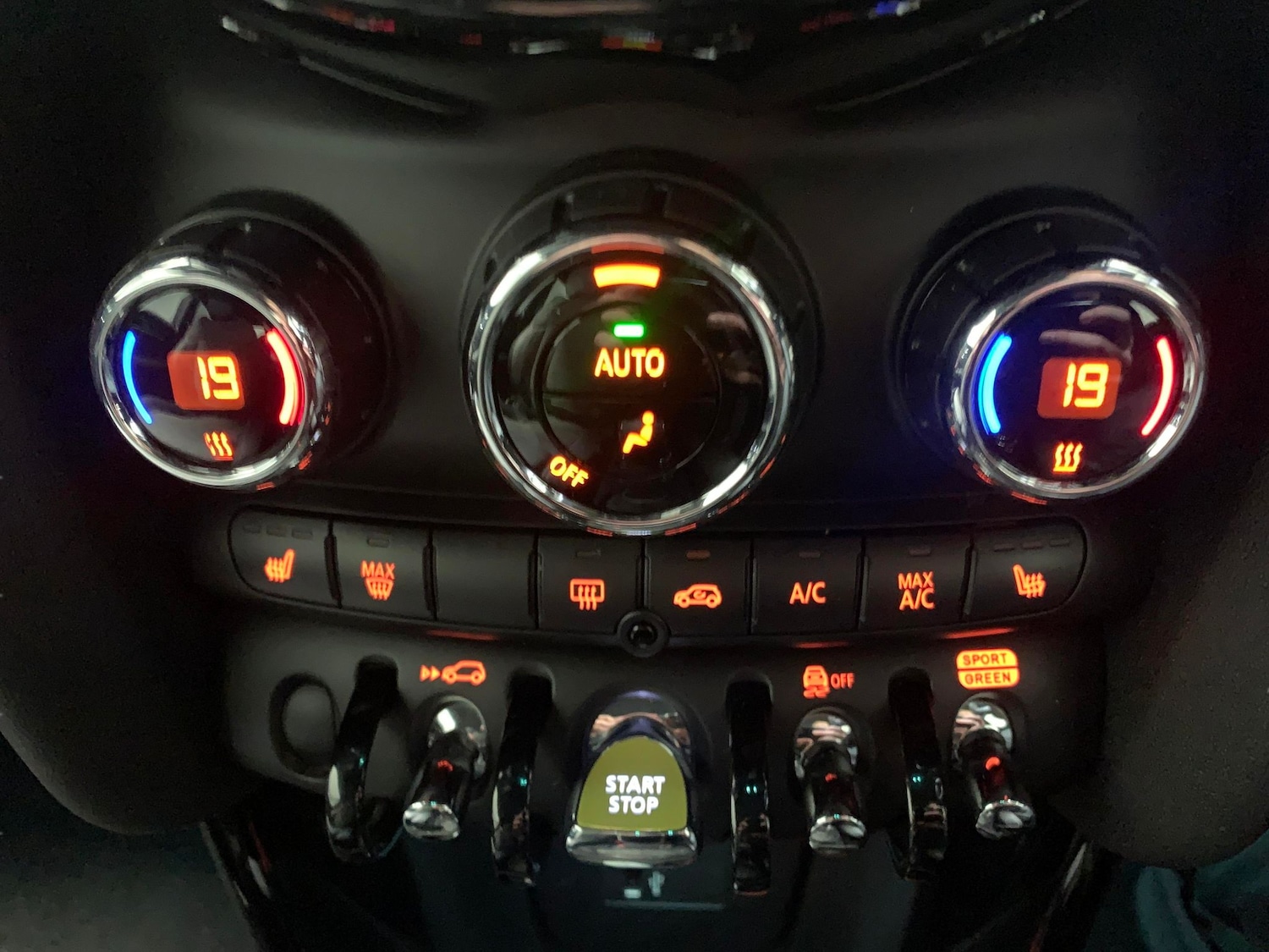 Used MINI Hatch 2022 for sale - 77619591: Photo 15