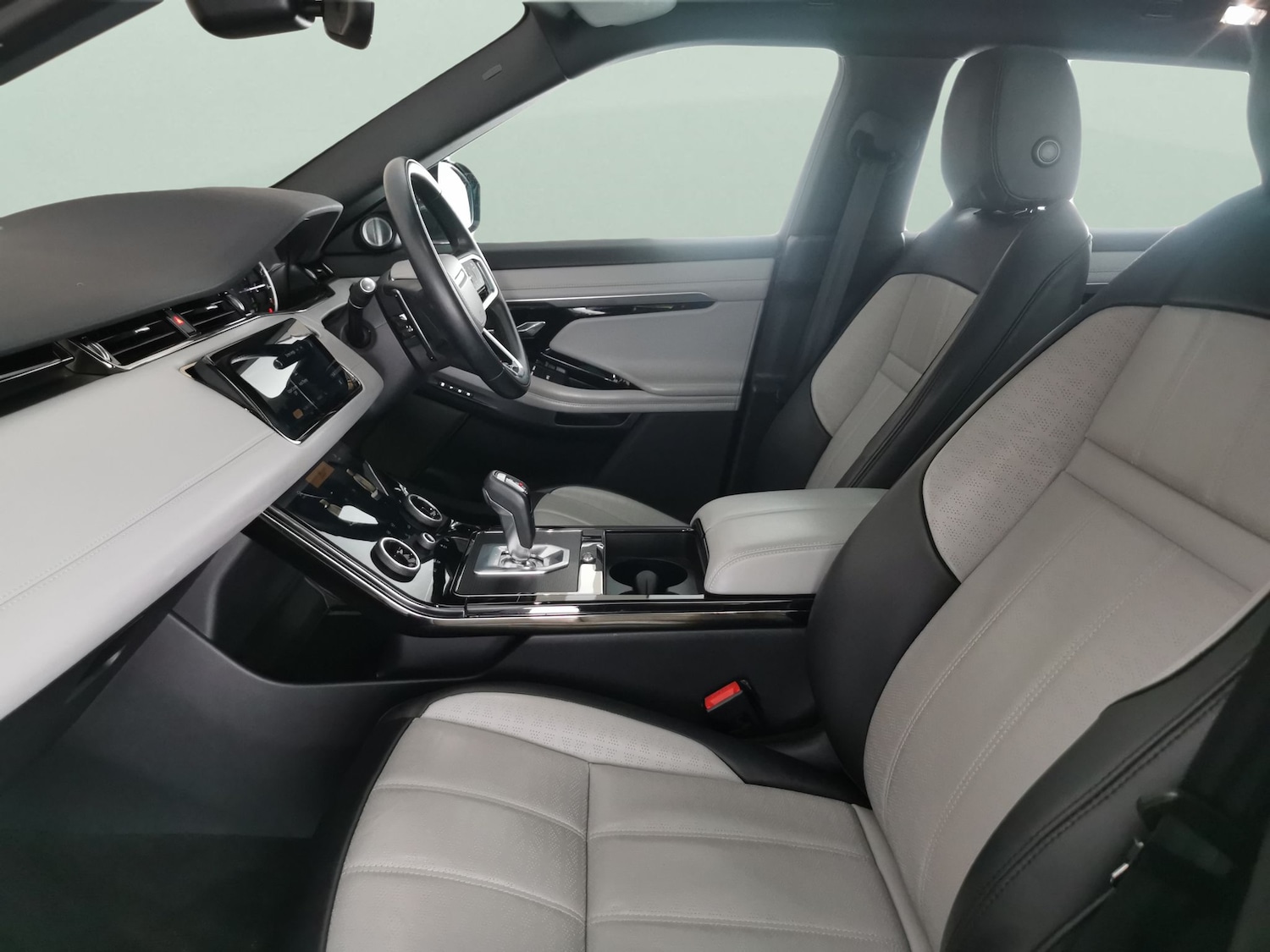 Used Land Rover Range Rover Evoque 2022 for sale - 77135097: Photo 4