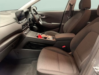 Used Hyundai KONA 2023 for sale - 79473107: Photo