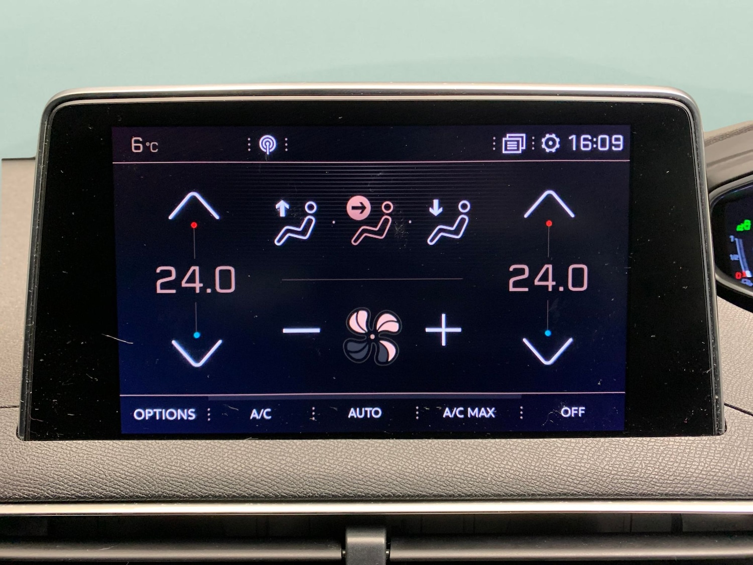 Used Peugeot 3008 2019 for sale - 77234377: Photo 18