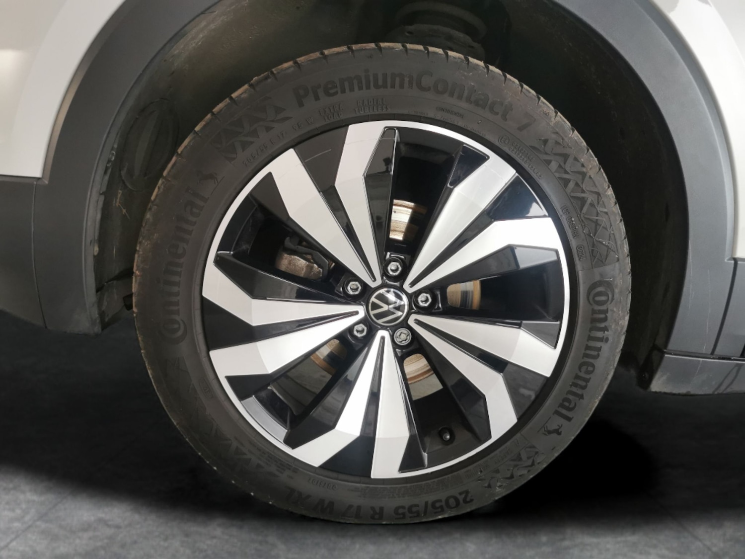 Used Volkswagen T-Cross 2023 for sale - 77337350: Photo 21