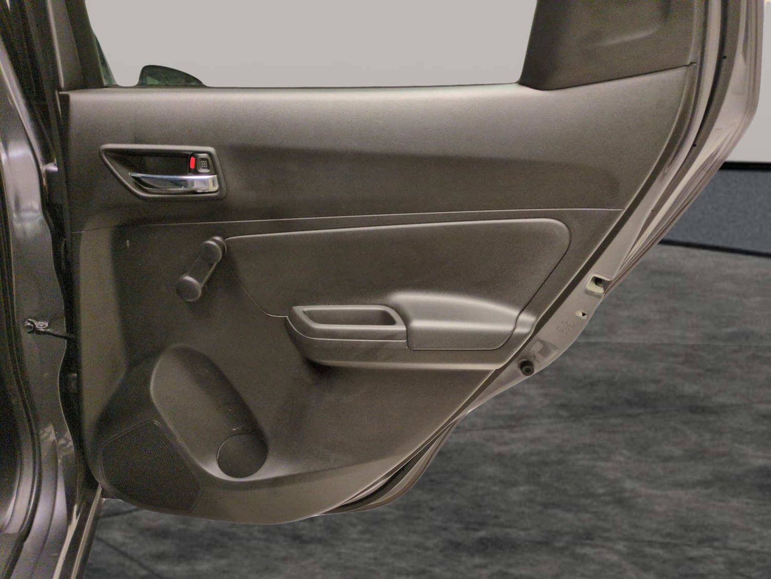 Used Suzuki Swift 2022 for sale - 77558255: Photo 24