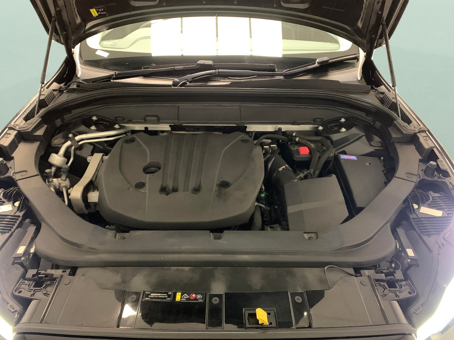 Used Volvo XC60 2022 for sale - 76931880: Photo 30