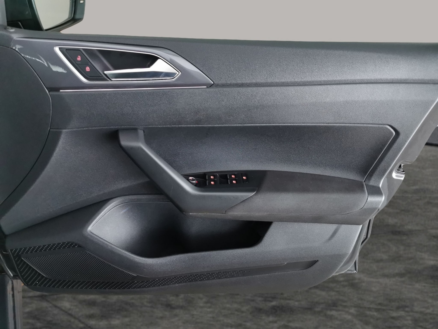 Used Volkswagen Polo 2020 for sale - 77653492: Photo 28