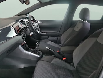 Used Volkswagen Polo 2020 for sale - 77653492: Photo