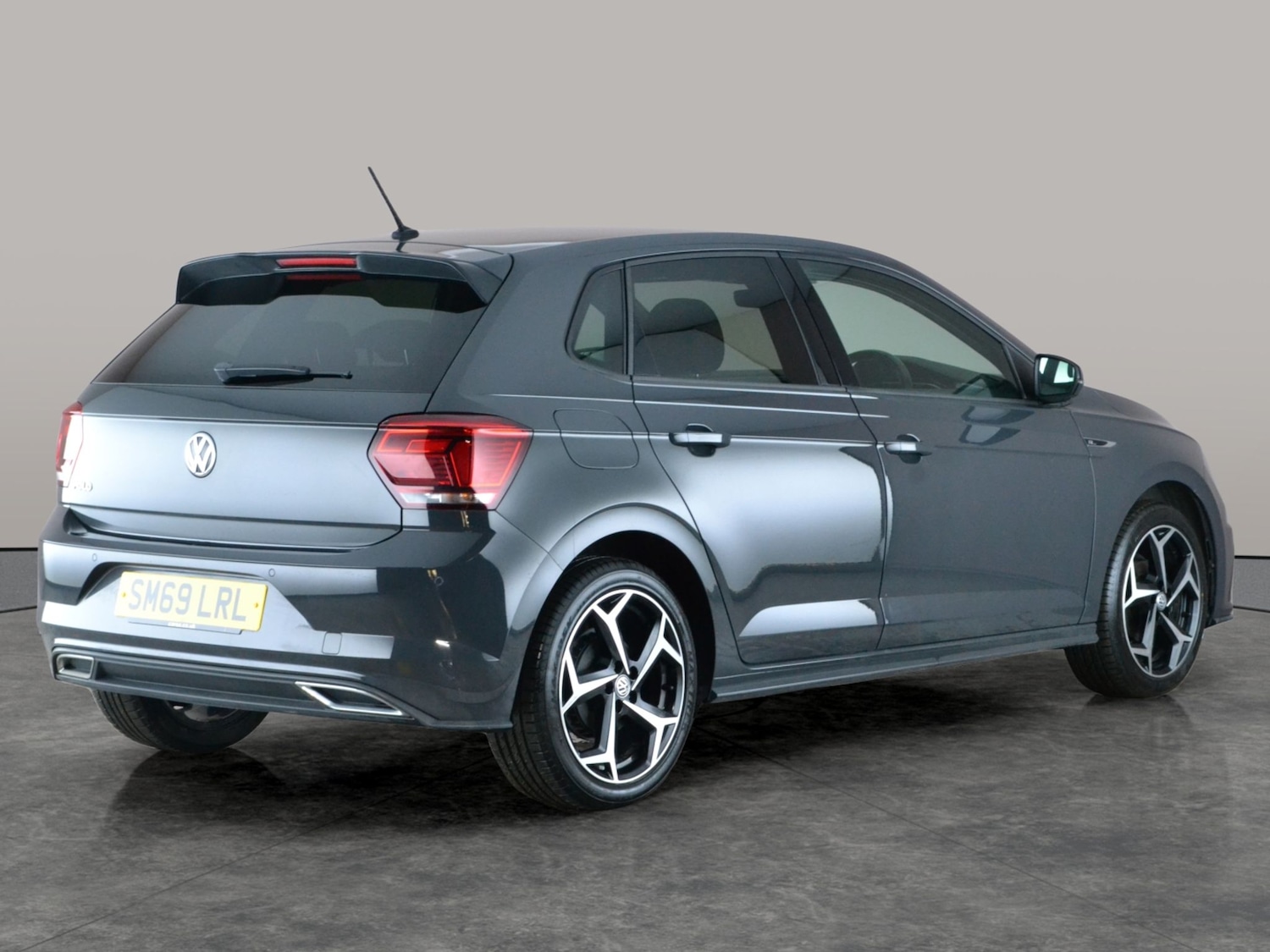 Used Volkswagen Polo 2020 for sale - 77653492: Photo 9
