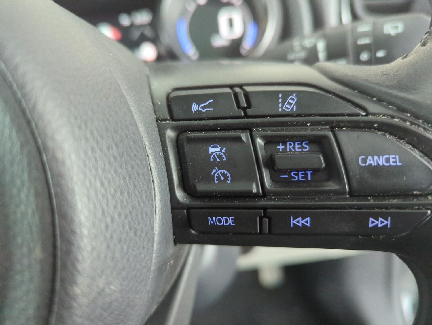 Used Toyota Yaris 2023 for sale - 77591751: Photo 24