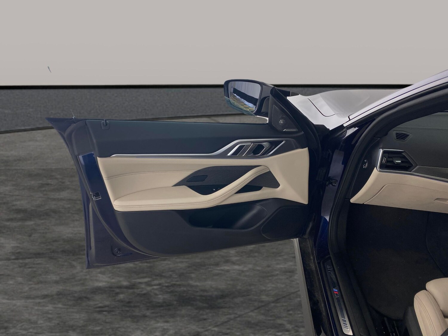 Used BMW i4 for sale - 77831456: Photo 25