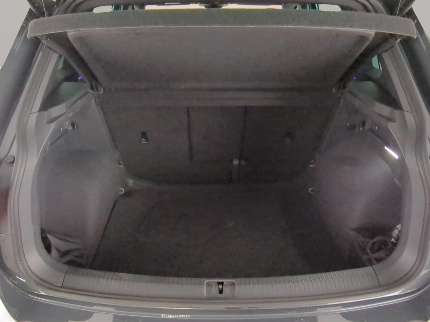 Used Volkswagen Tiguan 2023 for sale - 77399479: Photo 37