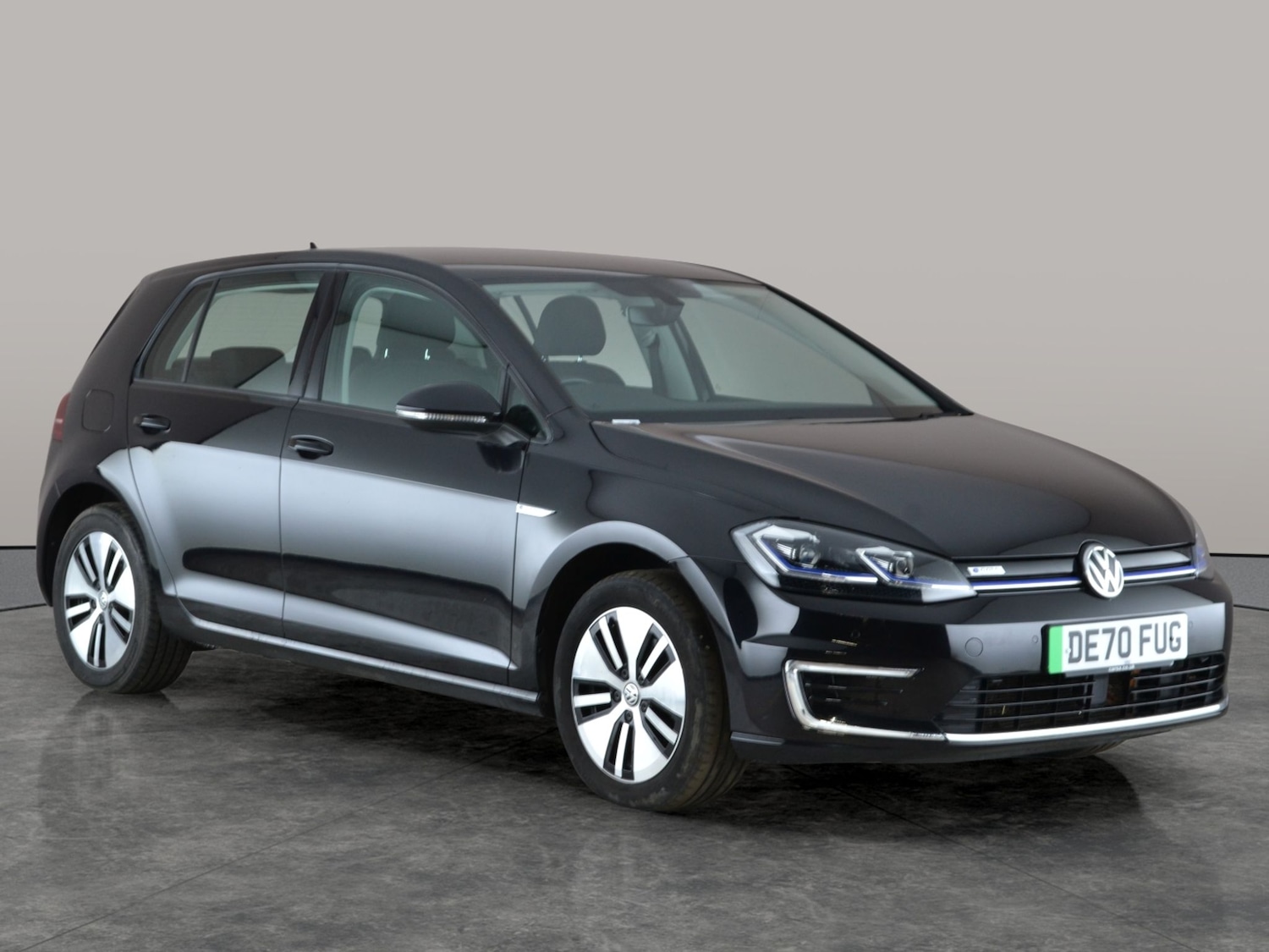 Used Volkswagen Golf 2020 for sale - 77076080: Photo 8