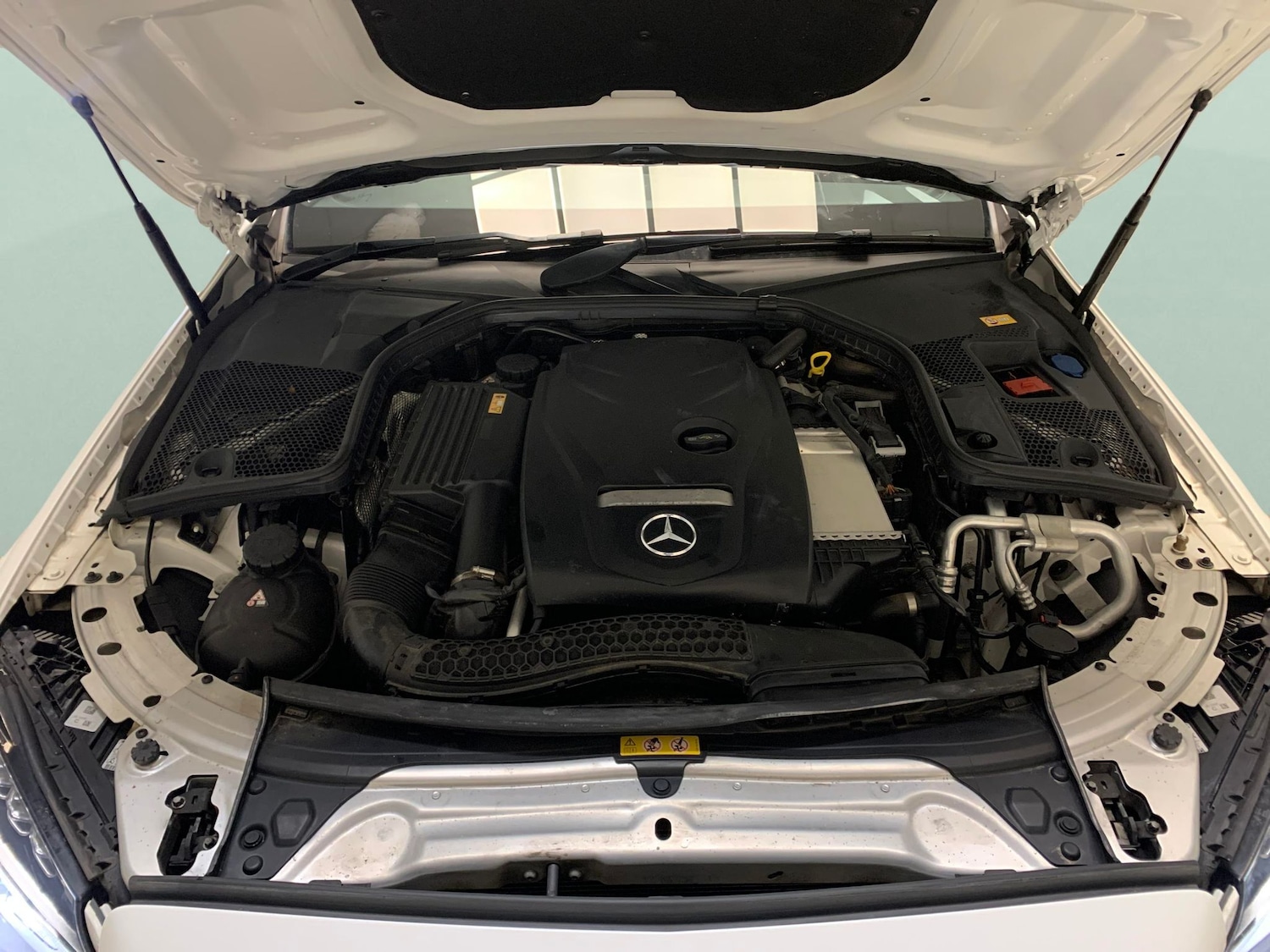 Used Mercedes-Benz C Class 2016 for sale - 77240589: Photo 33