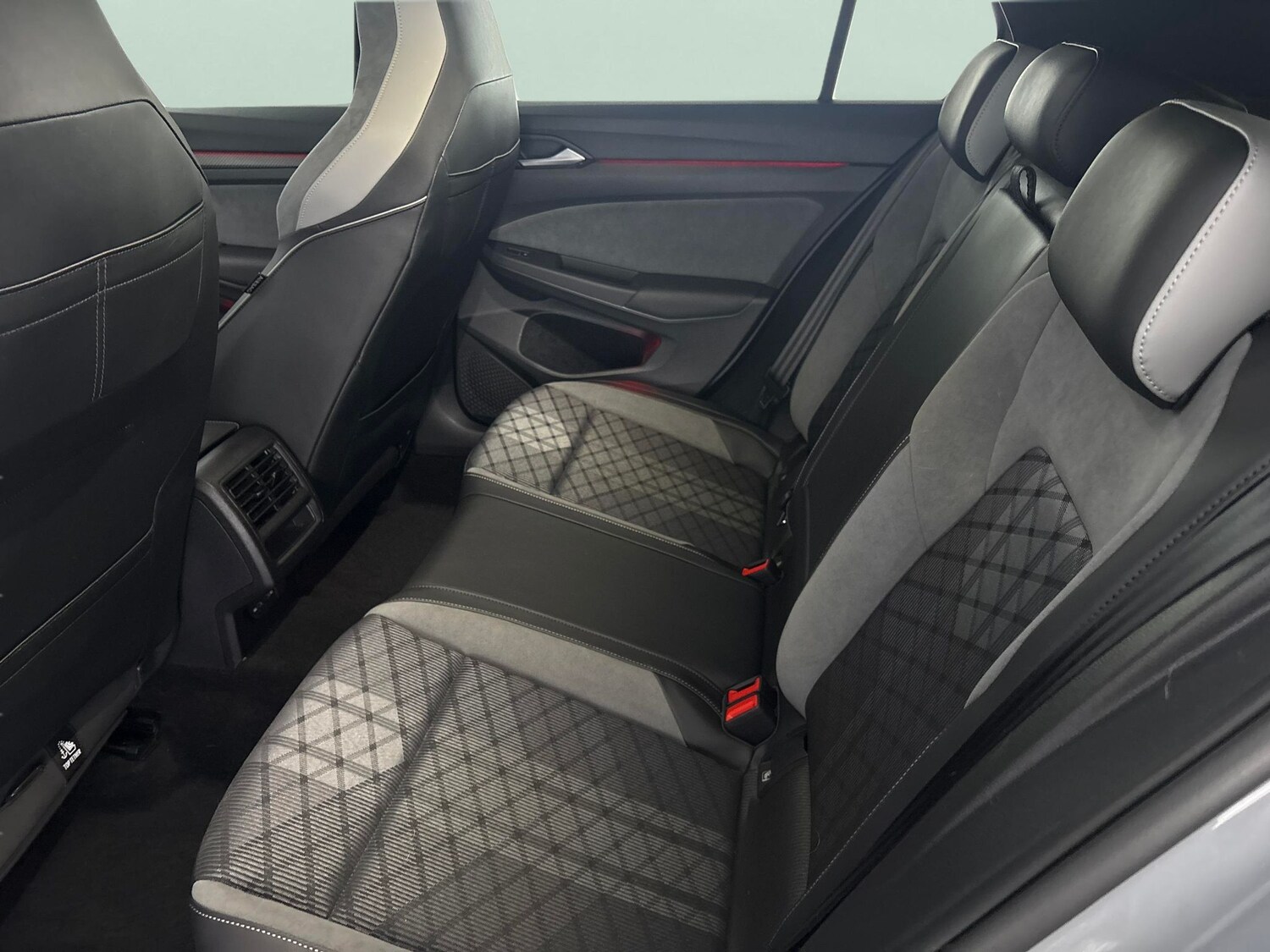 Used Volkswagen Golf 2023 for sale - 77565588: Photo 27