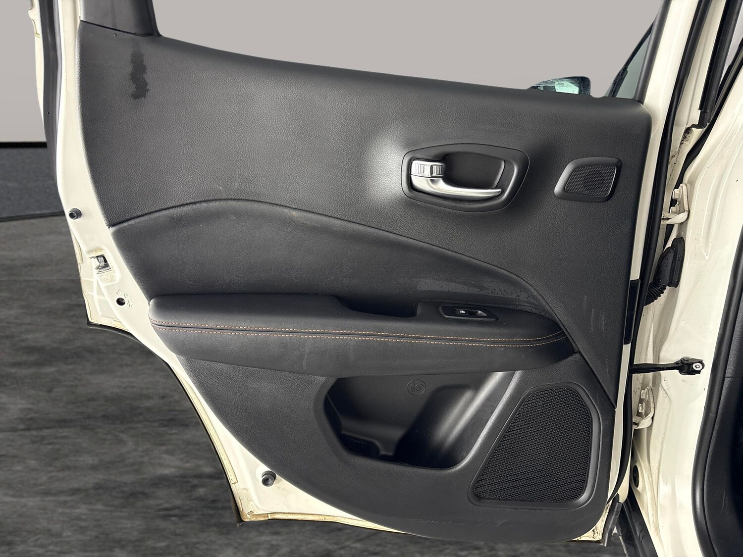 Used Jeep Compass 2018 for sale - 77760342: Photo 31