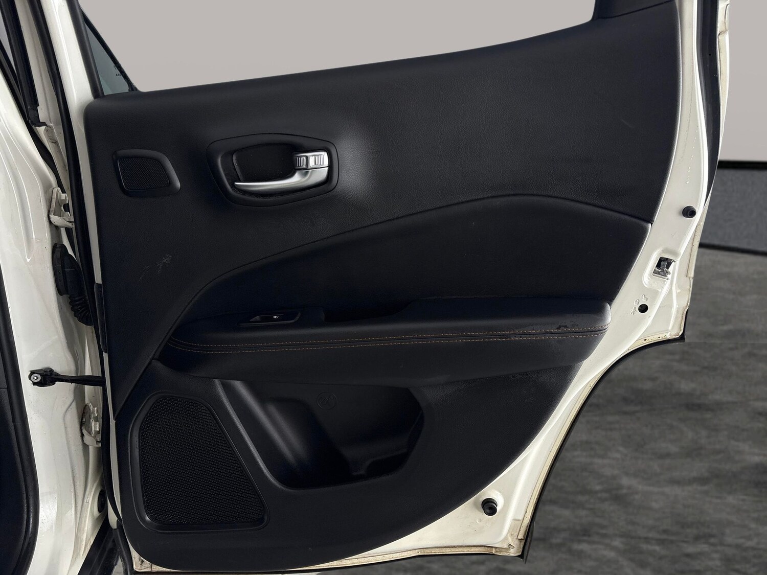 Used Jeep Compass 2018 for sale - 77760342: Photo 32