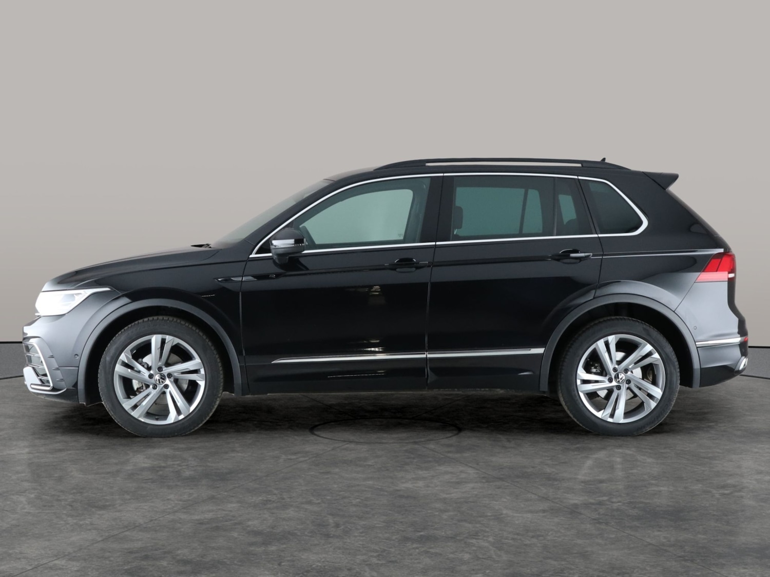 Used Volkswagen Tiguan 2022 for sale - 76792829: Photo 12