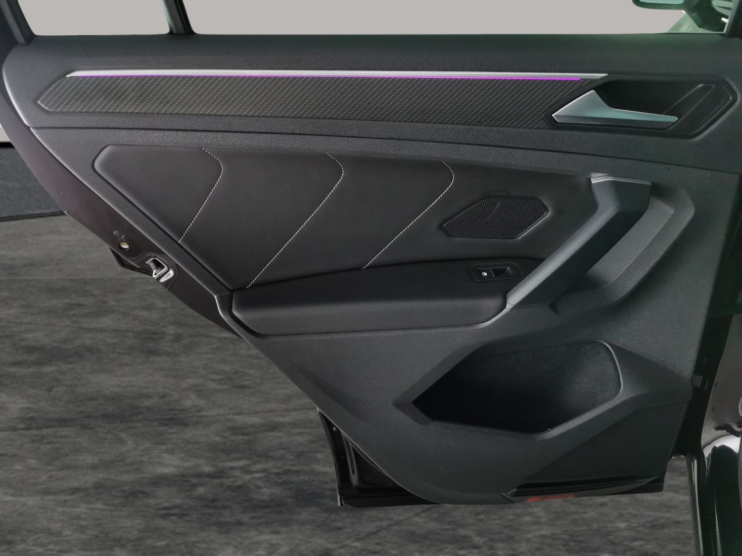 Used Volkswagen Tiguan 2022 for sale - 76792829: Photo 33