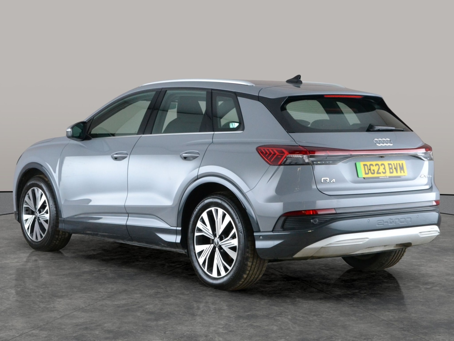 Used Audi Q4 e-tron 2023 for sale - 78040051: Photo 12