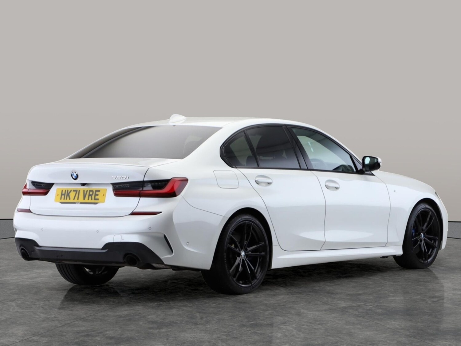 Used BMW 3 Series for sale - 77829773: Photo 6