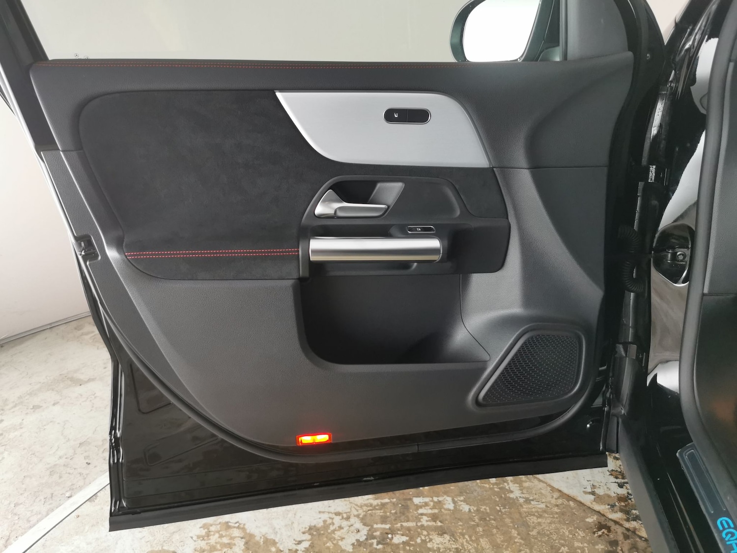 Used Mercedes-Benz EQA 2022 for sale - 77542901: Photo 32