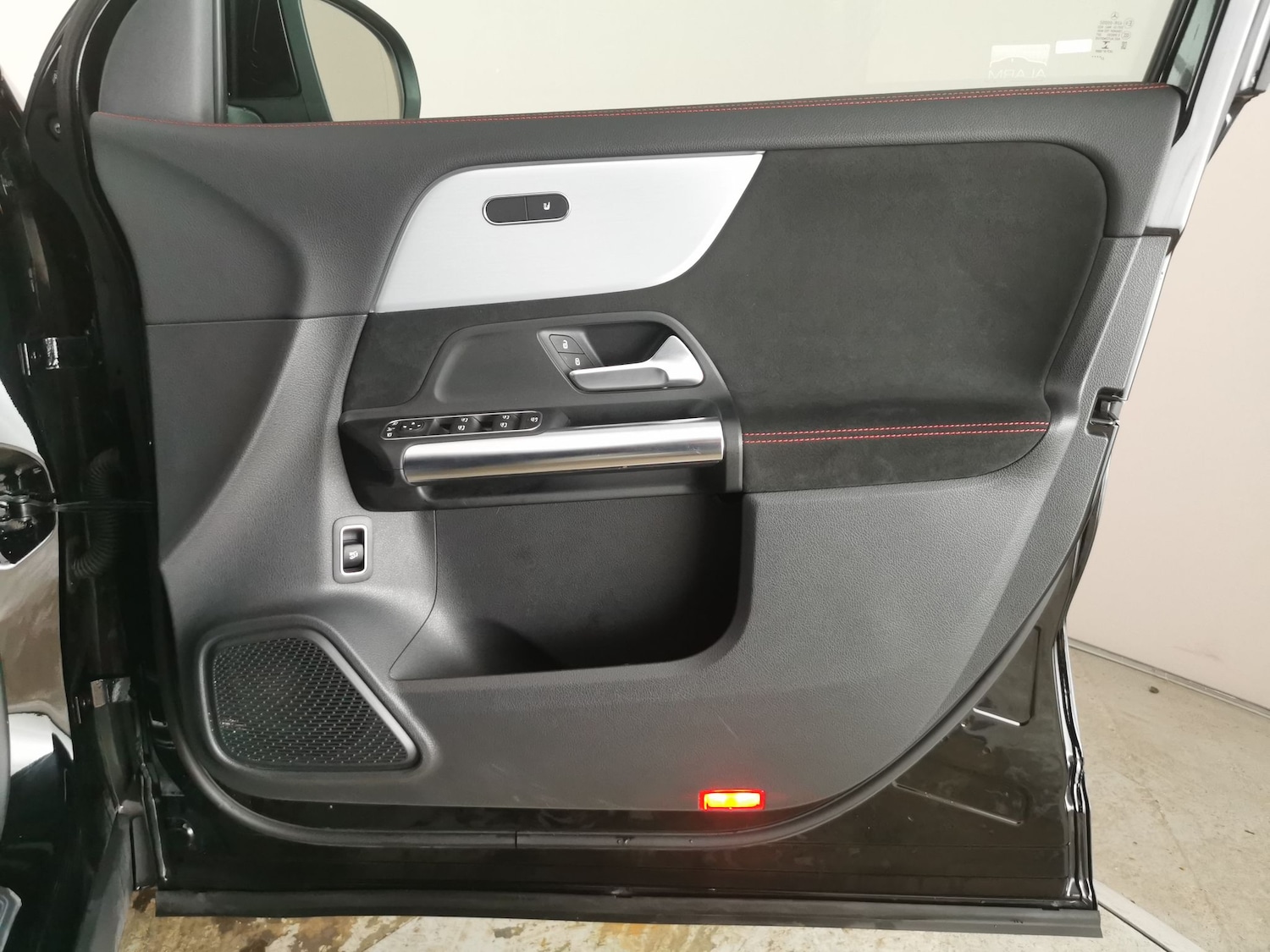 Used Mercedes-Benz EQA 2022 for sale - 77542901: Photo 35