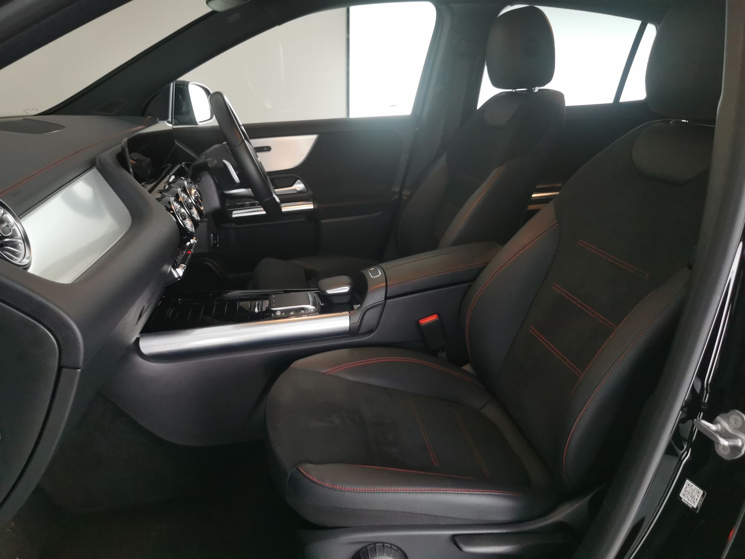 Used Mercedes-Benz EQA 2022 for sale - 77542901: Photo 4