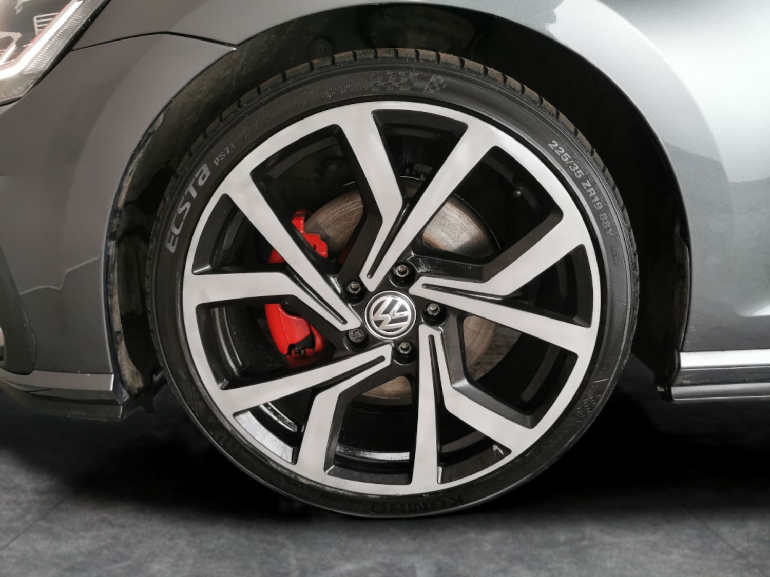 Used Volkswagen Golf 2018 for sale - 77316210: Photo 24