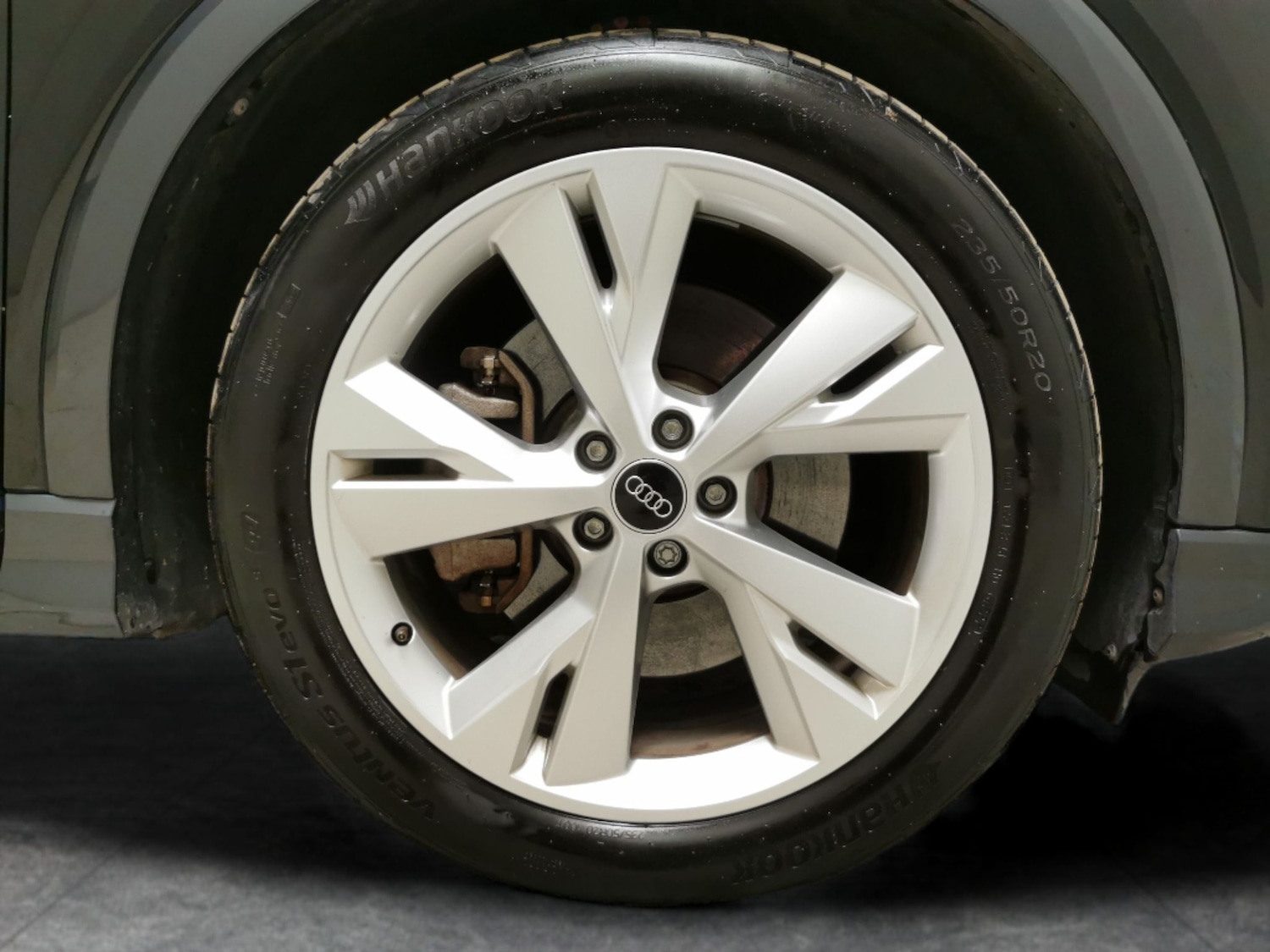 Used Audi Q4 e-tron 2023 for sale - 78123789: Photo 24