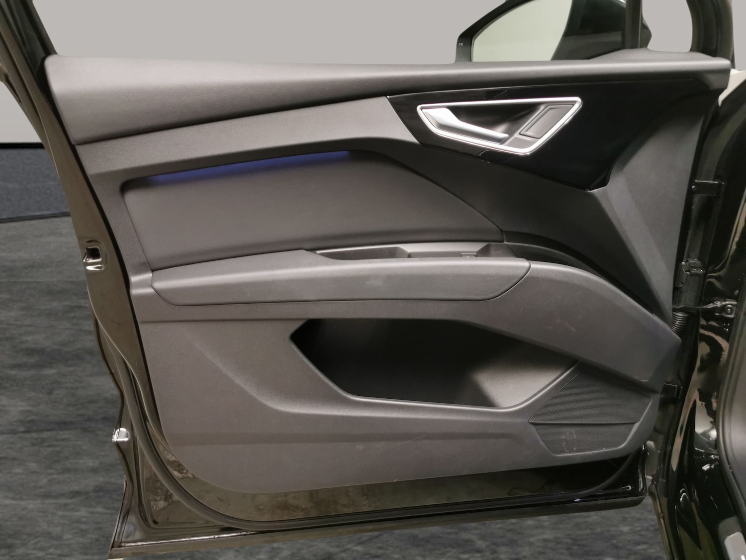 Used Audi Q4 e-tron 2023 for sale - 78123789: Photo 27