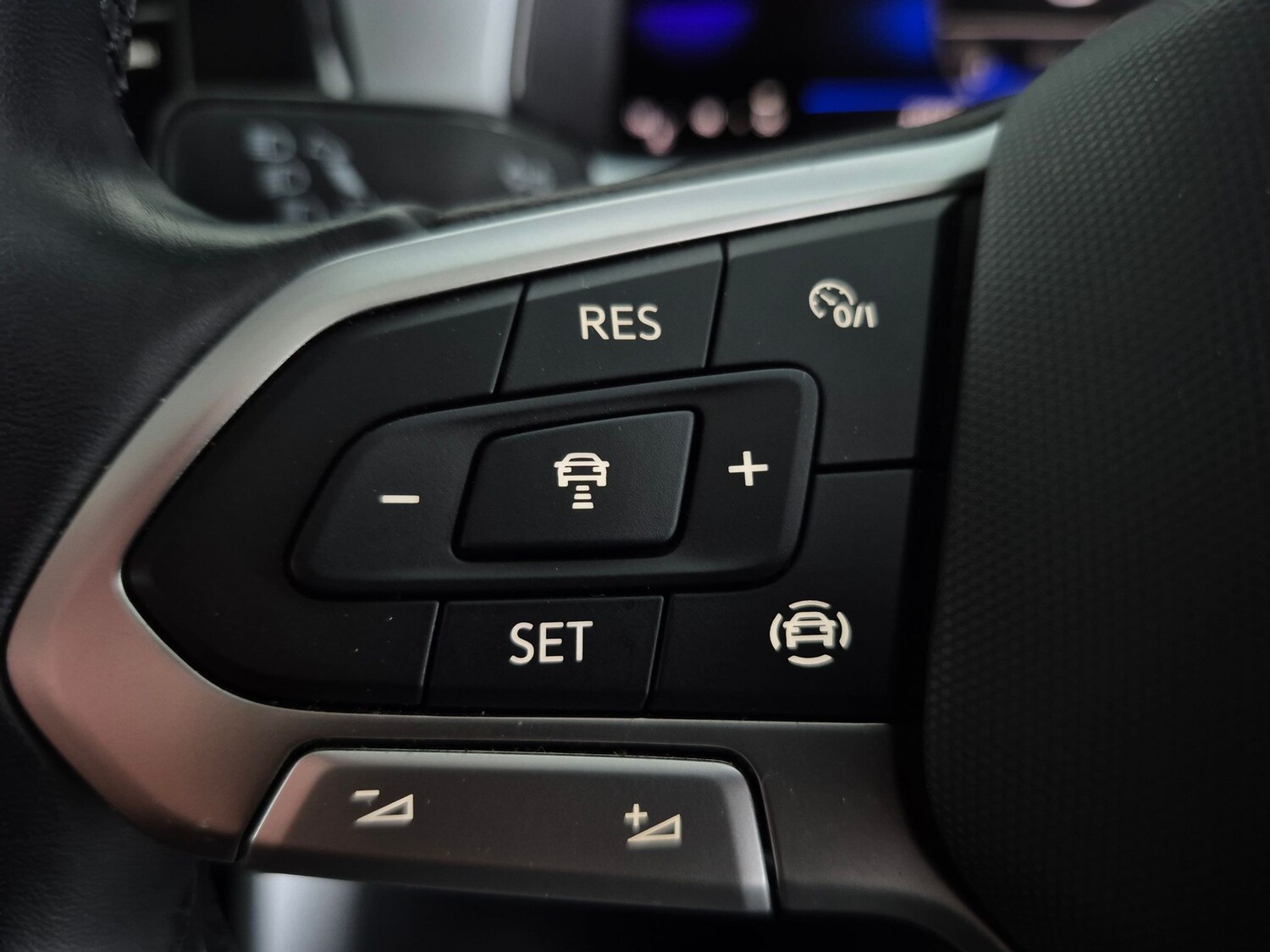 Used Volkswagen T-Roc 2023 for sale - 77984621: Photo 18